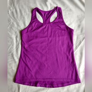 Reebok Tank Top. EUC. Size M(10-12).